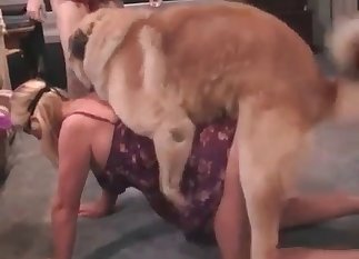 Masked young blonde gets licked and fucked